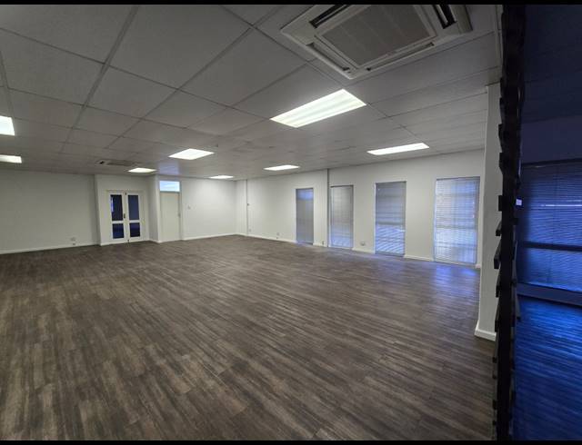 3,170M² WAREHOUSE TO LET IN BRACKENFELL INDUSTRIAL
